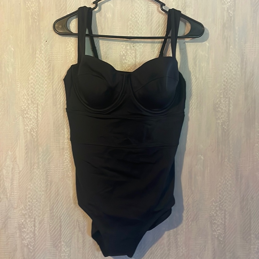 UNE PIECE Black Original Bustier Balconette One Piece Size 12 US